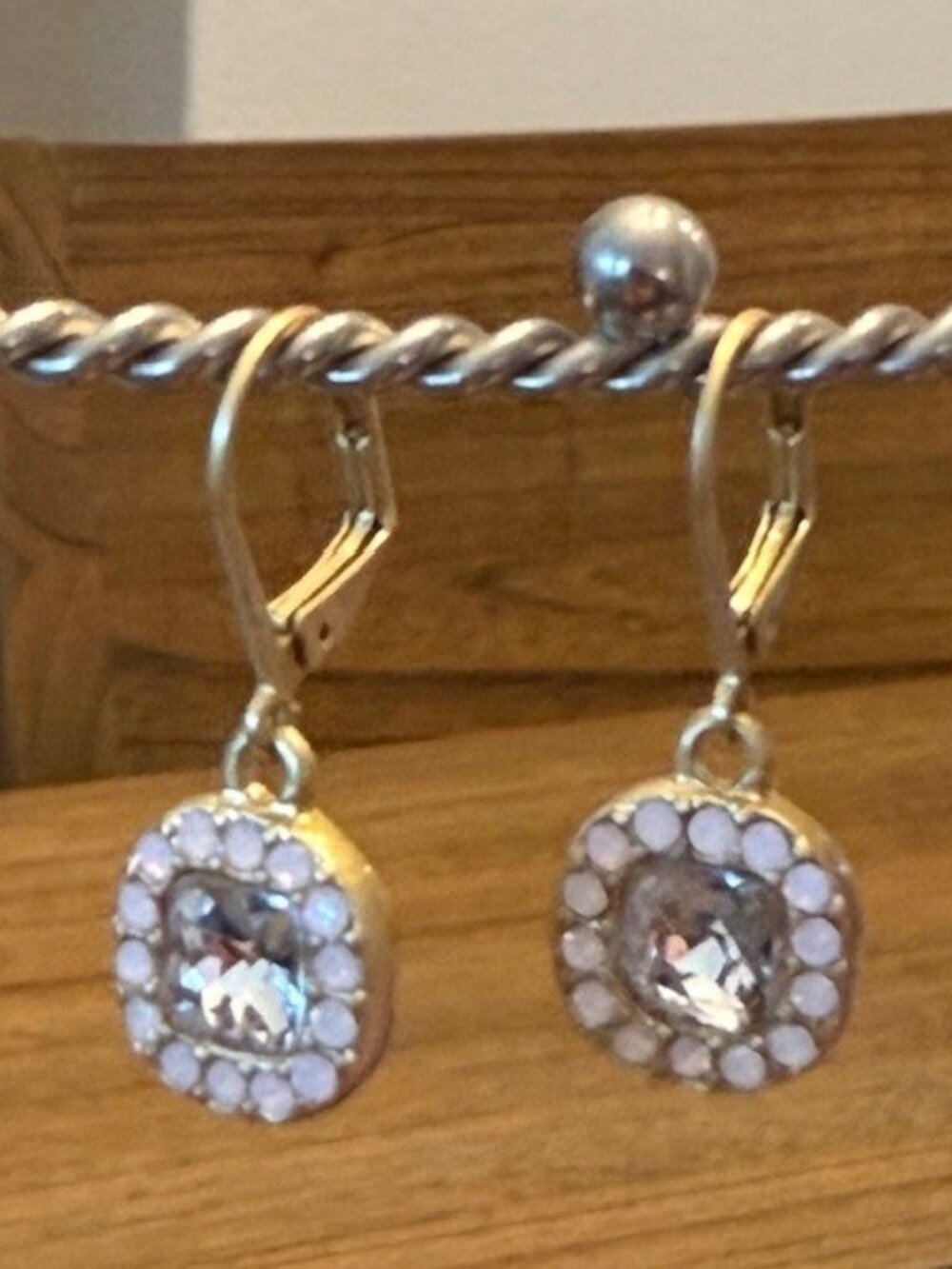 Lia Sophia "PIPPA" Earrings - Picture 3 of 6